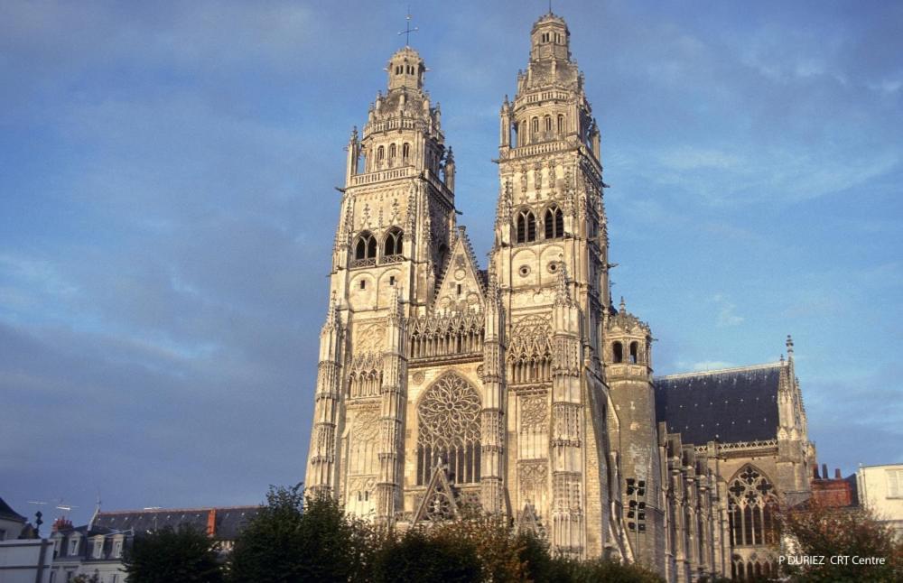Cygne Jaune - Opera / Cathedrale Tours Eksteriør billede